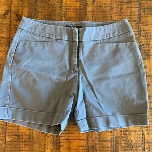 Apt. 9 grey shorts sz8